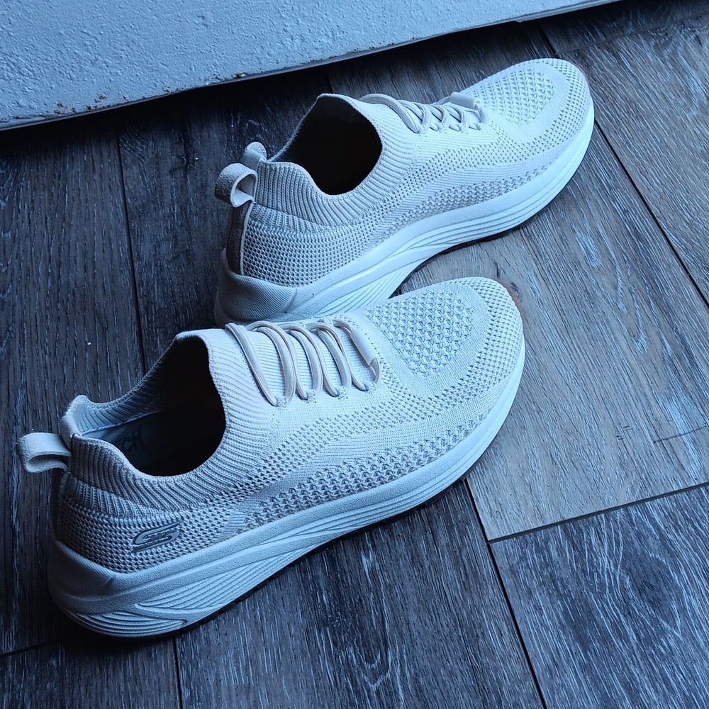 Shoes - Picture 3 of 5